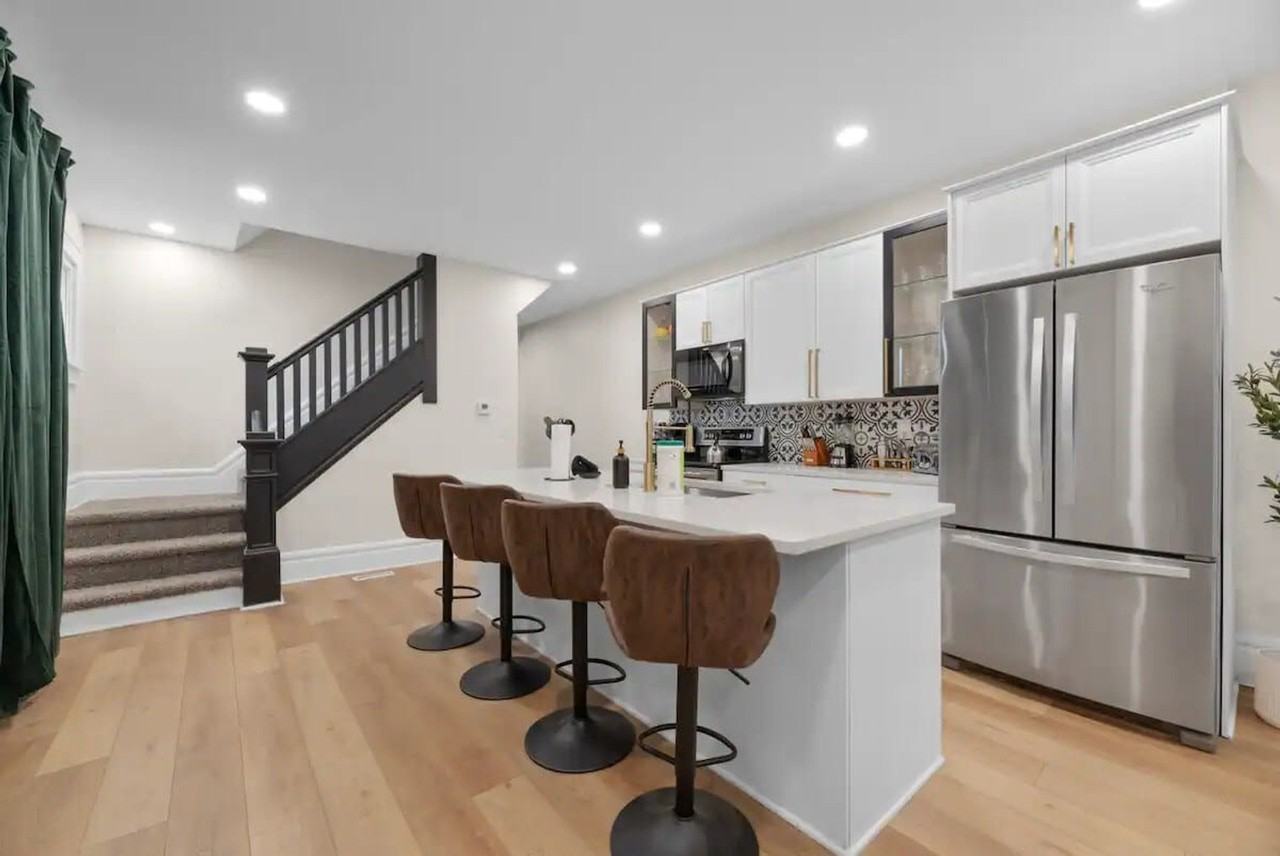 2552 Glenmawr Ave #1407032P - Photo 5 of 34