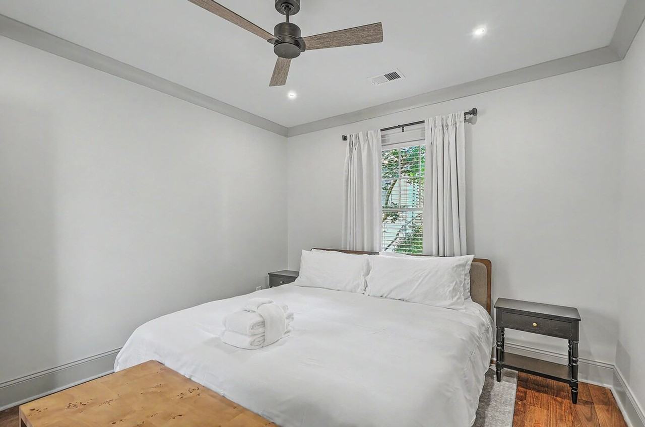 49 Pitt St #1545404P - Photo 6 of 48