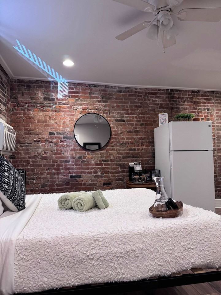 18 Buttles Ave #1544272P - Photo 5 of 24
