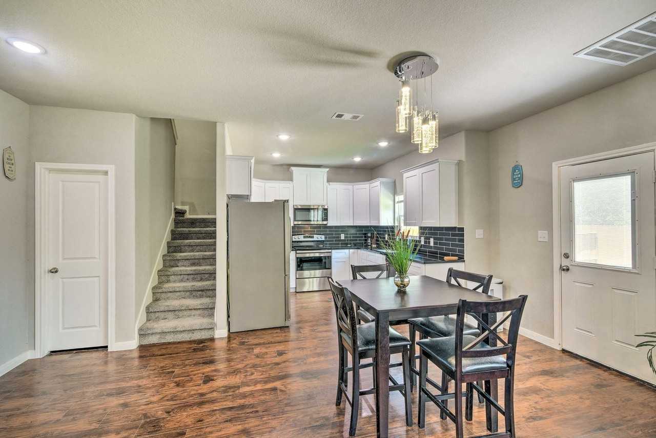 3510 Oleander Ave #1545914P - Photo 6 of 20