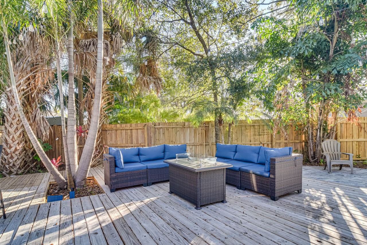 2901 70th St N #1546478P - Photo 7 of 24