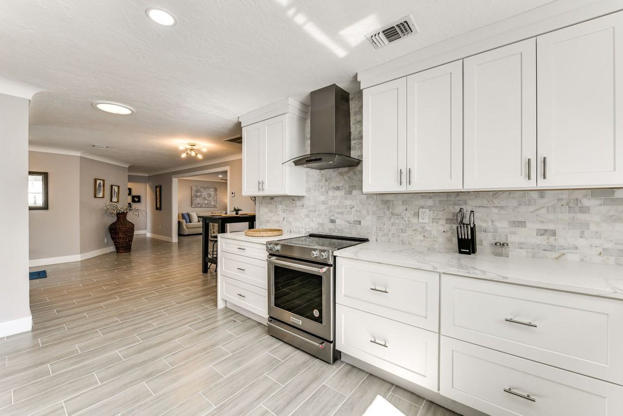 2473 Yorkshire Dr #1546420P - Photo 7 of 20