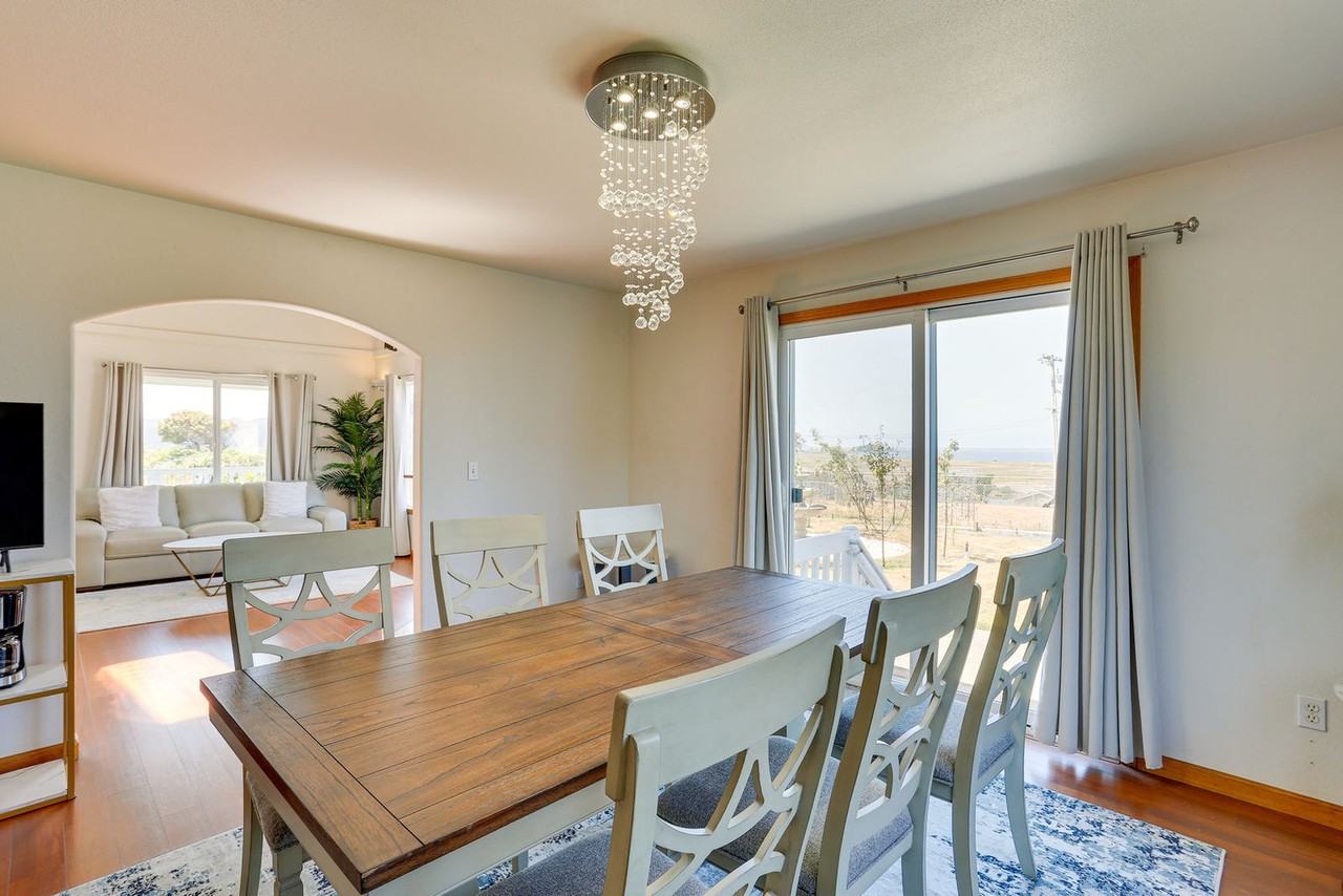 5370 Bay Pointe Ct #1545791P - Photo 7 of 18