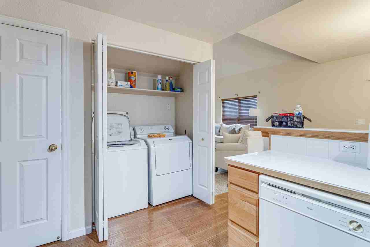 15555 E 40th Ave #1545852P - Photo 6 of 21