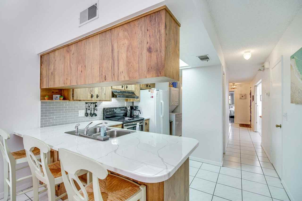 301 Markley Ct #1545698P - Photo 5 of 22