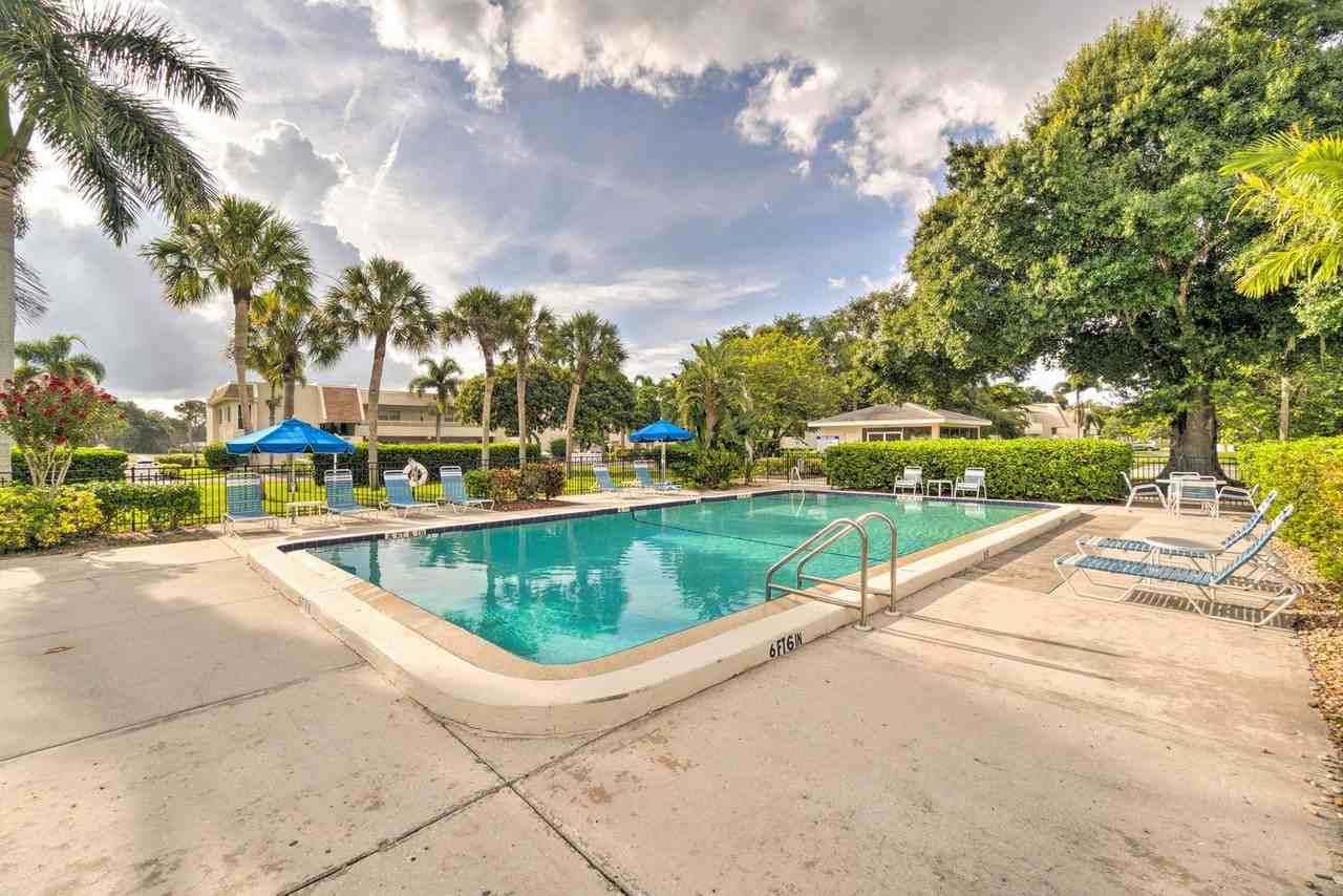 7452 W Country Club Dr N #1546435P - Photo 3 of 21