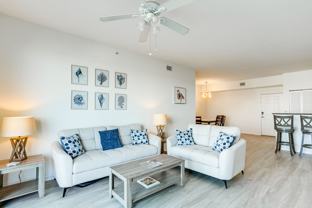 802 W Windward Way - Photo 1 of 1