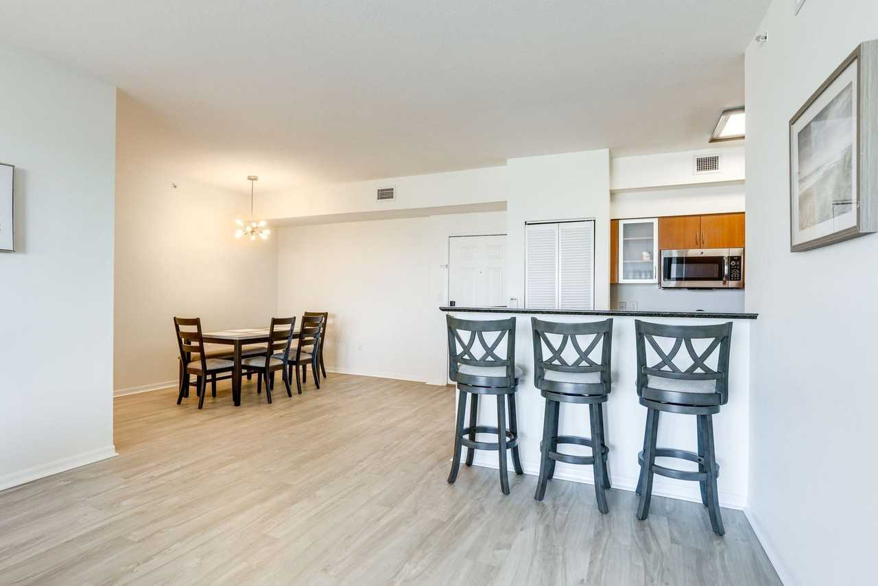 802 W Windward Way #1545847P - Photo 5 of 26