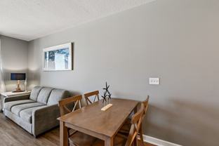 9954 S Thomas Dr - Photo 1 of 1