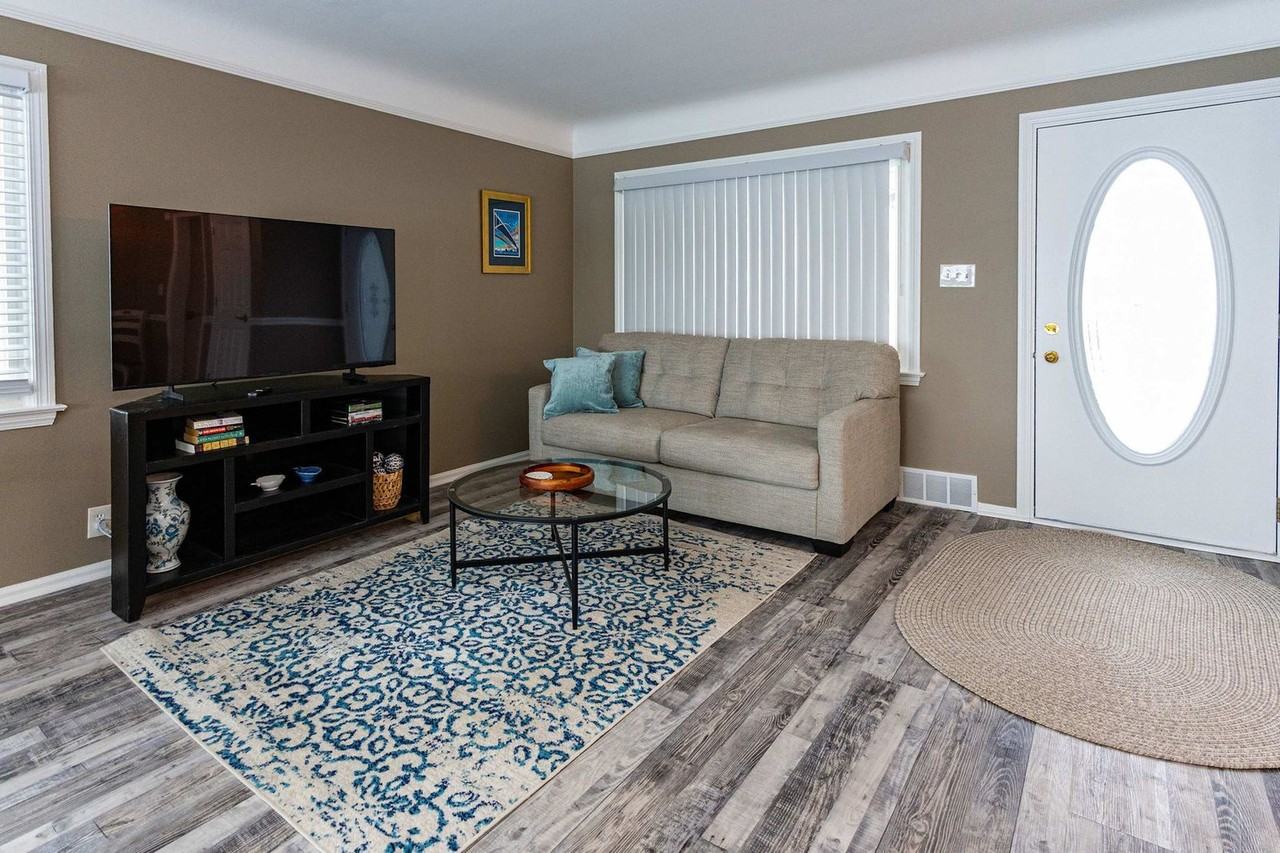 45 Gratiot Blvd #1550273P - Photo 2 of 13