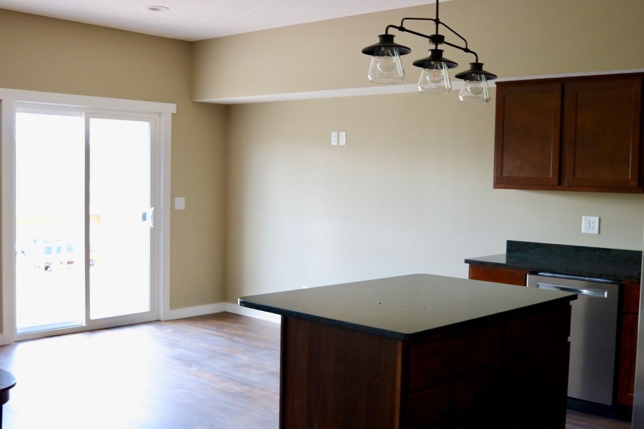 3 Honey Locust Ln - Photo 6 of 17