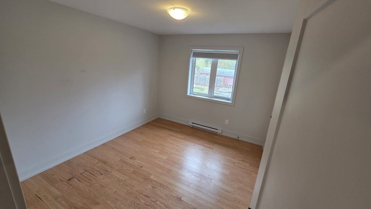 1250 Trenton Avenue - Photo 2 of 29