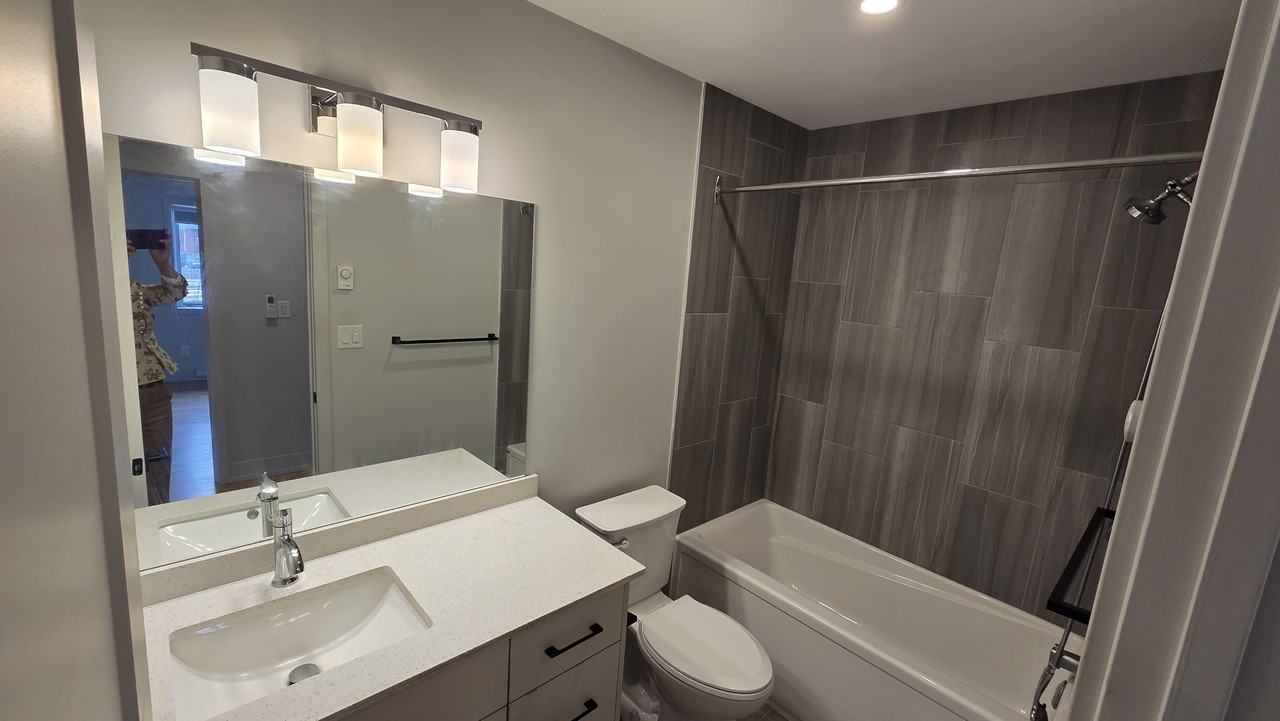 1250 Trenton Avenue - Photo 3 of 29