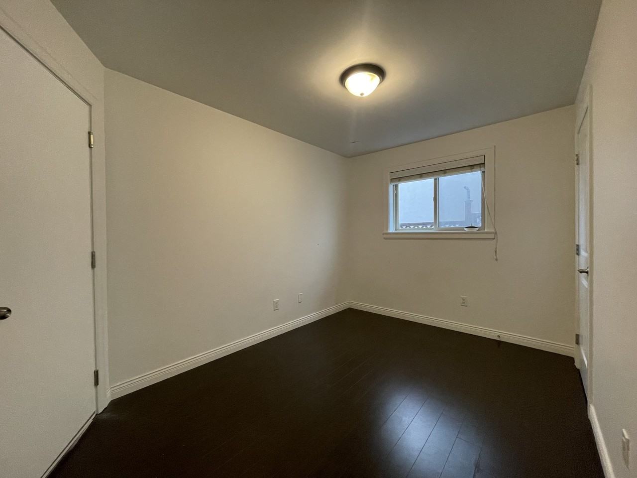 4861 Inman Avenue - Photo 7 of 10