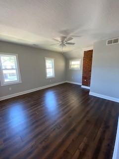 699 Seymour Ave #15005425 - Photo 3 of 33