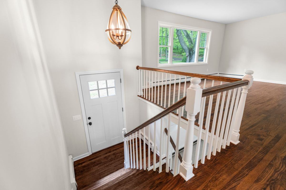 831 Nut Plains Rd - Photo 2 of 28