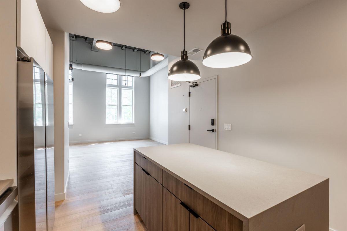 1706 Sherman Ave - Photo 4 of 6