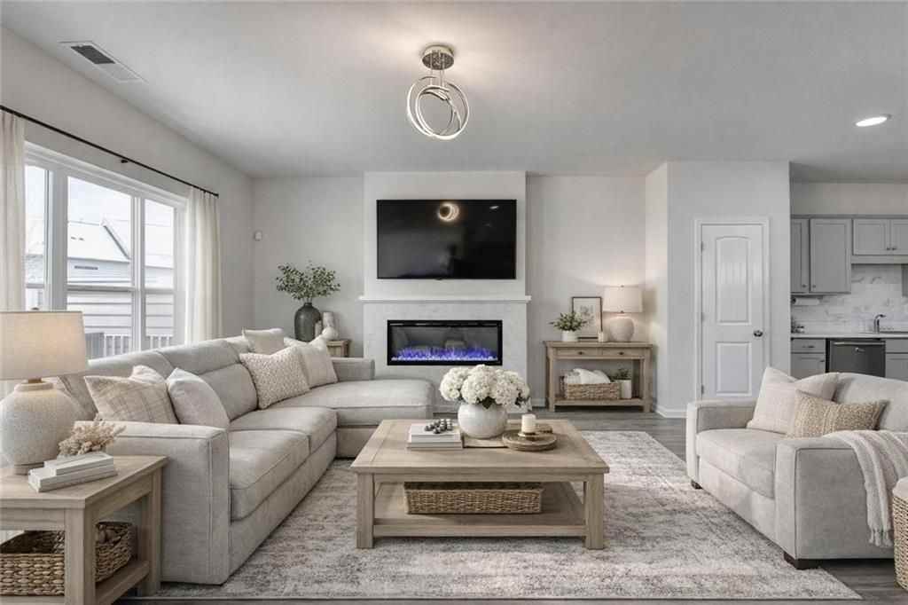 1123 Chastain Dr - Photo 6 of 20