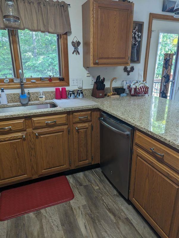 17 Cascade Dr ##282 - Photo 4 of 28
