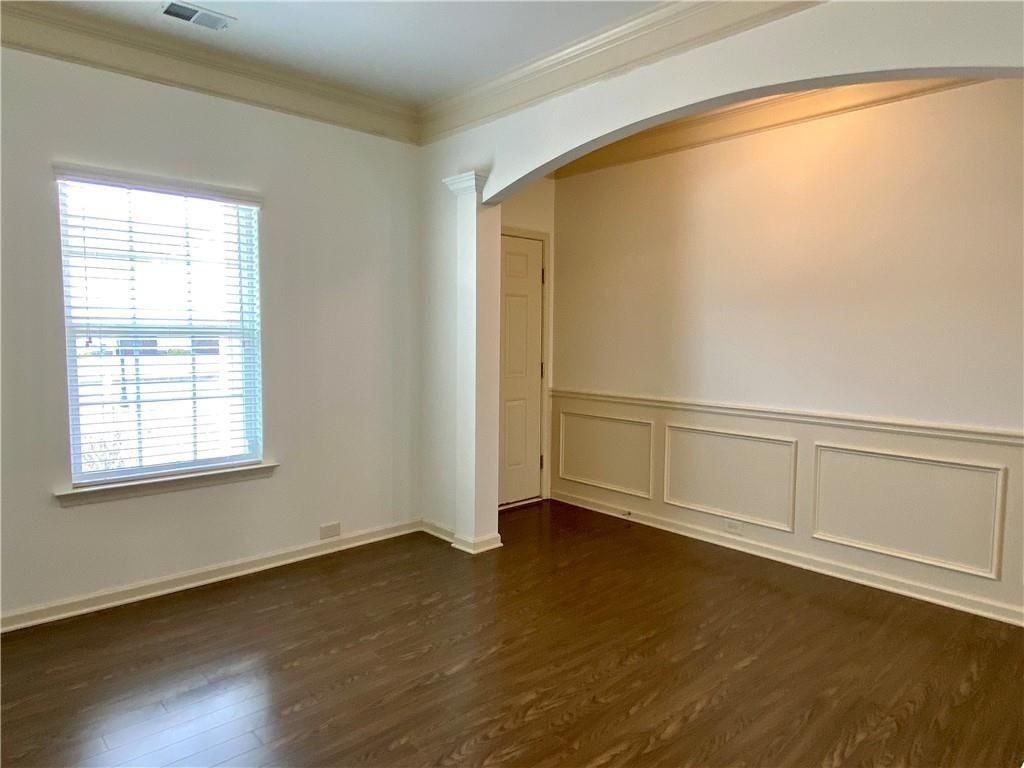 611 Stonehurst Ln - Photo 6 of 18