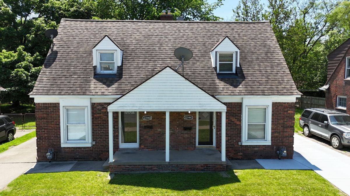 22144 Moross Rd - Photo 4 of 15