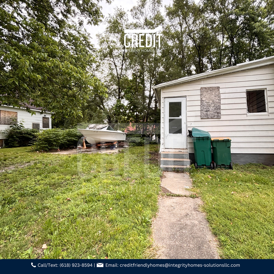 1700 E Prairie St - Photo 2 of 9