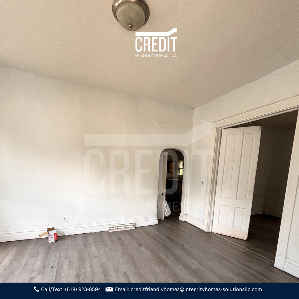 1700 E Prairie St - Photo 6 of 9