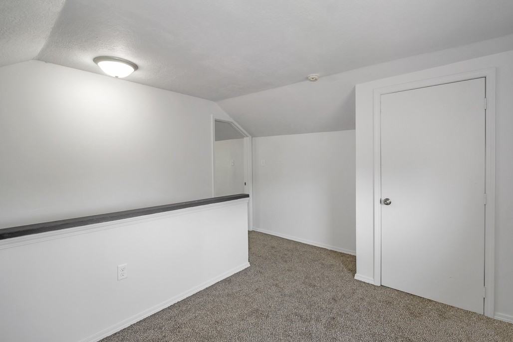 403 12th St Sw - Photo 2 of 13