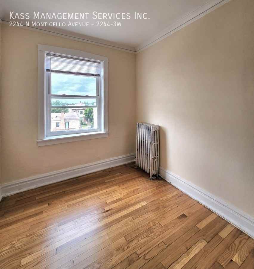 2244 N Monticello Ave #2244-3W - Photo 4 of 12