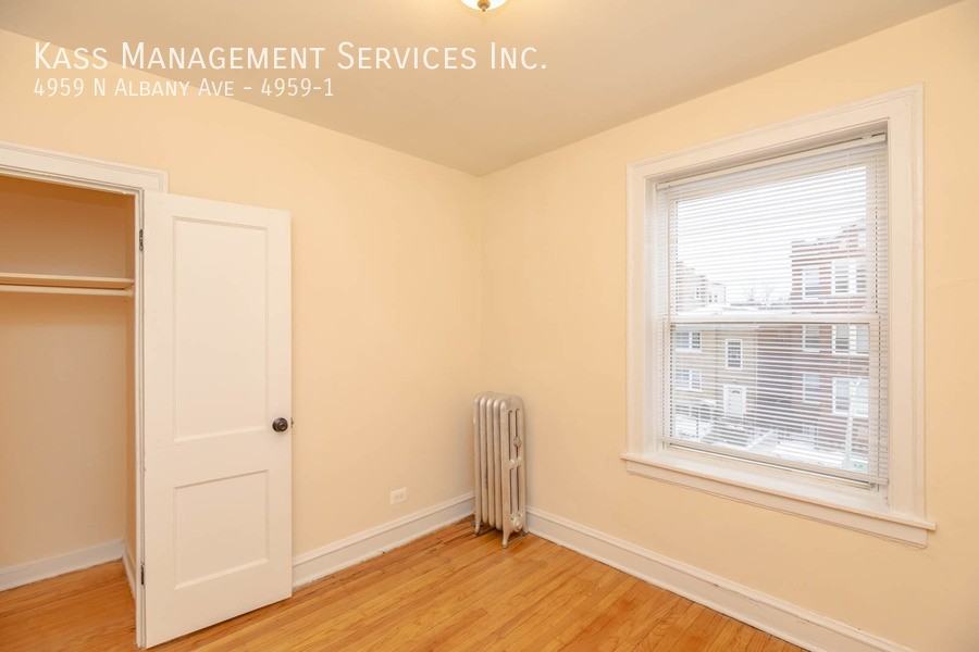 4959 N Albany Ave #4959-1 - Photo 6 of 10