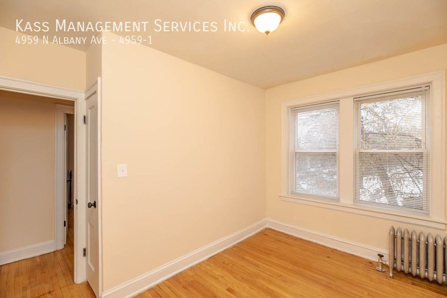 4959 N Albany Ave #4959-1 - Photo 7 of 10