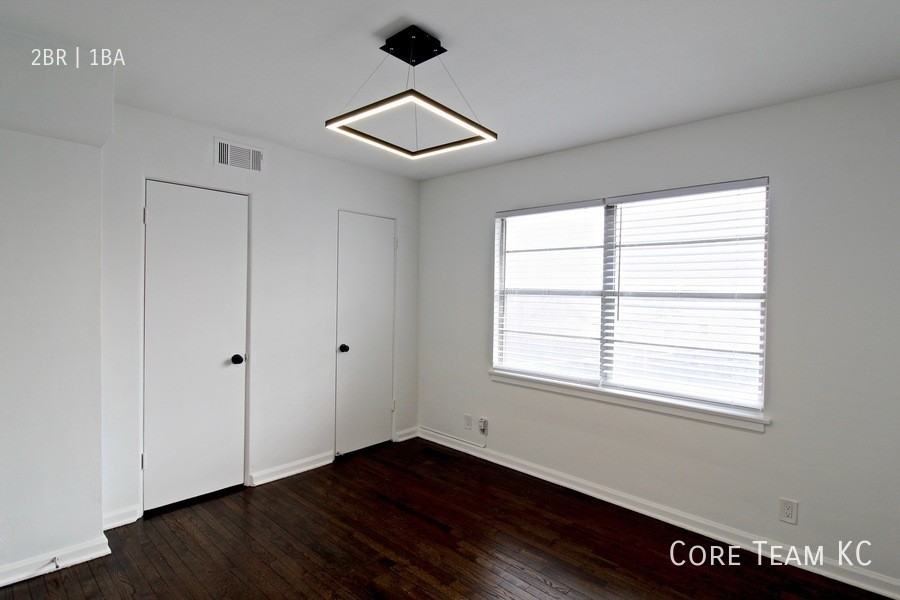 4128 Roanoke Rd #1040-3 - Photo 6 of 7