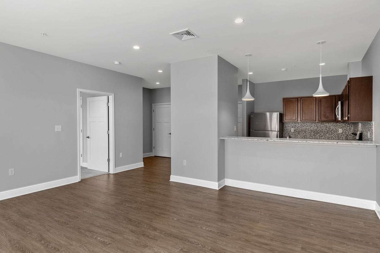 The Reserve at Park South II - Photo 3 of 24