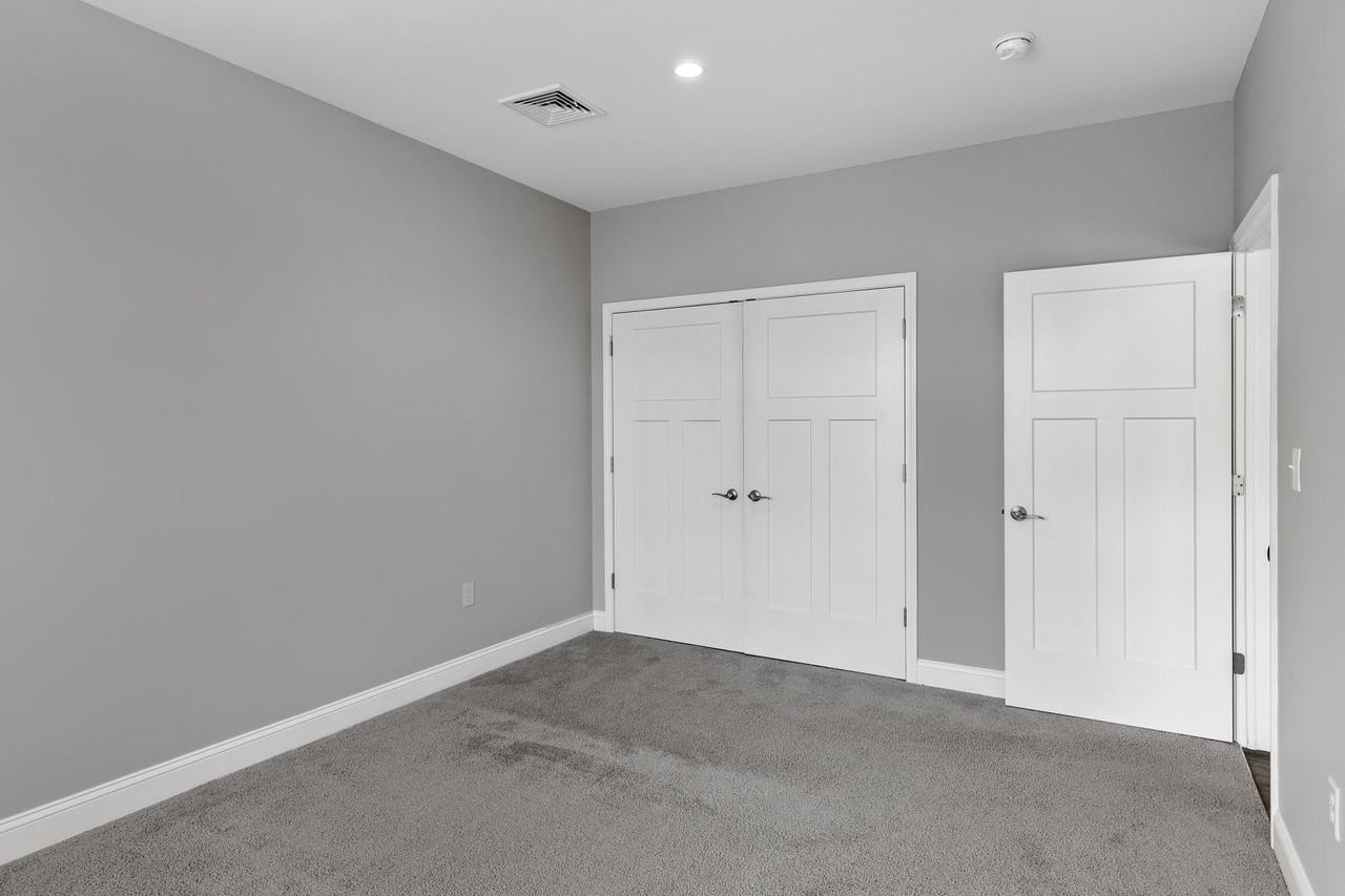 The Reserve at Park South II - Photo 5 of 24