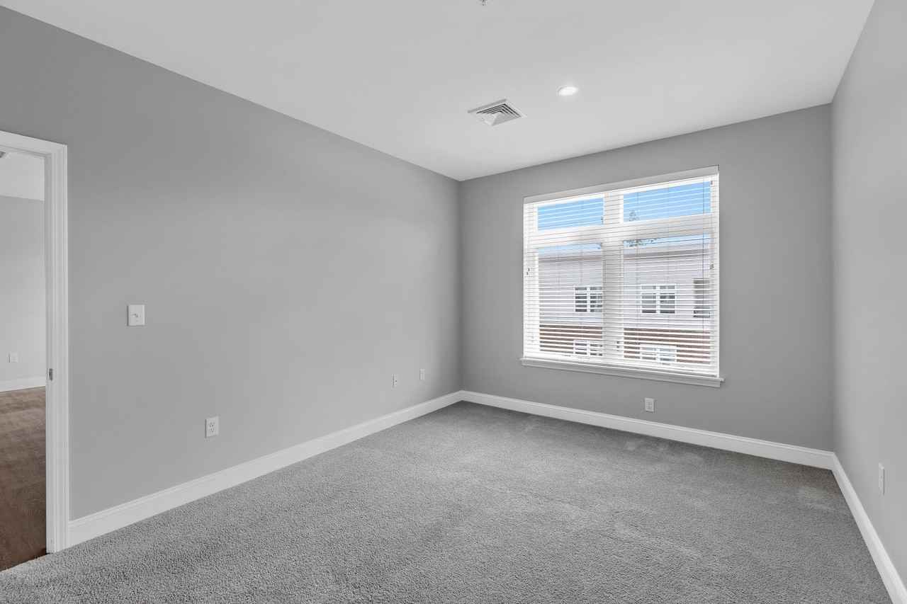 The Reserve at Park South II - Photo 7 of 24