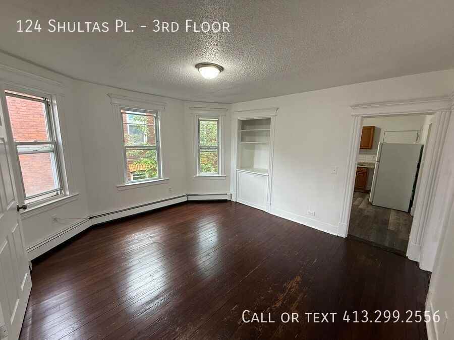 124 Shultas Pl #3rdFL - Photo 3 of 14