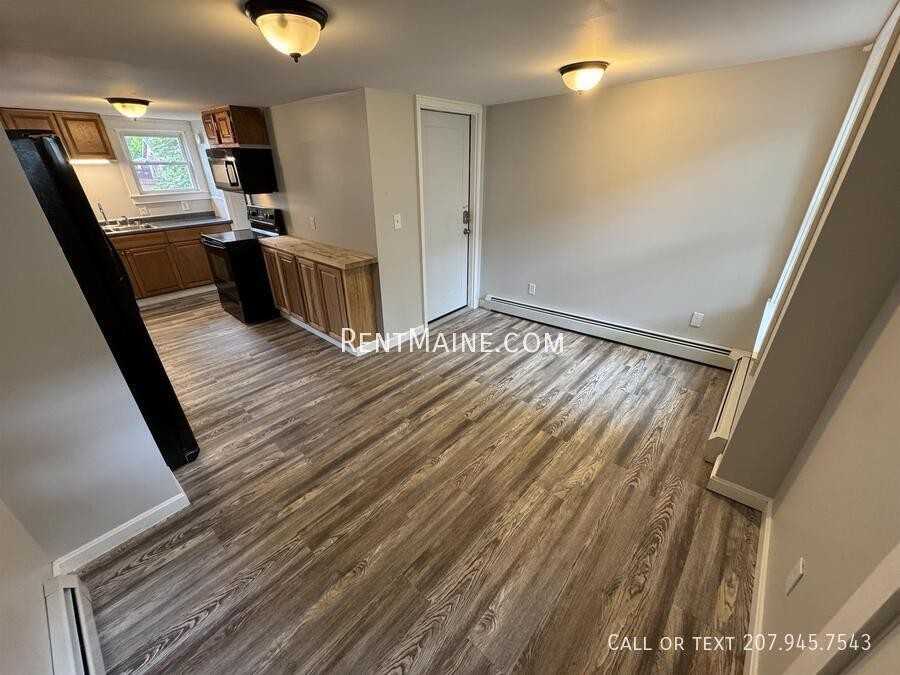 97 Grove St #2 - Photo 3 of 20