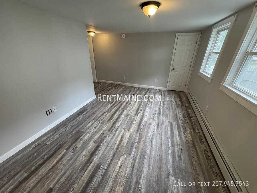 97 Grove St #2 - Photo 6 of 20