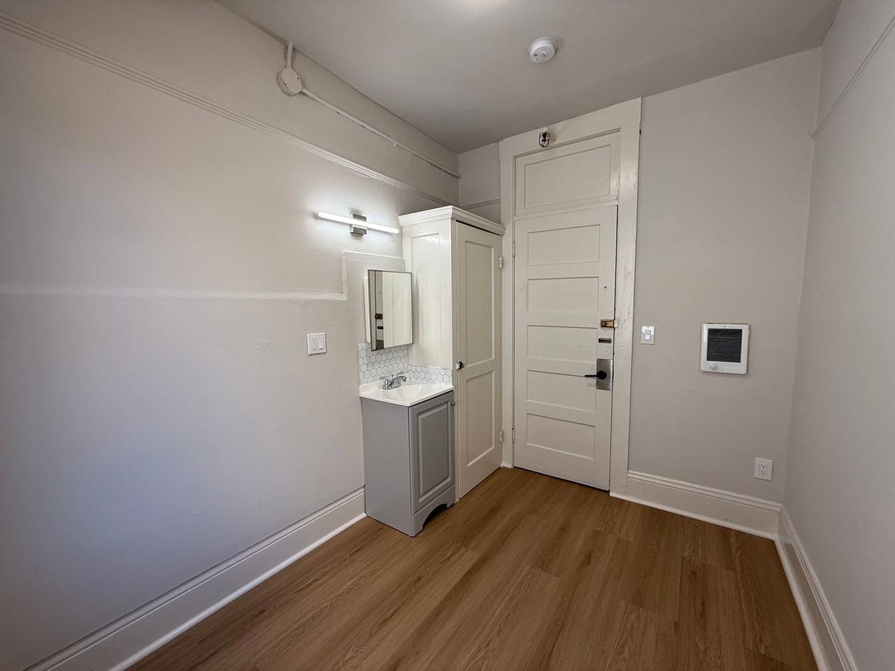 668 Clay St #57 - Photo 2 of 11