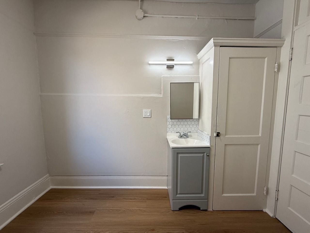 668 Clay St #57 - Photo 4 of 11