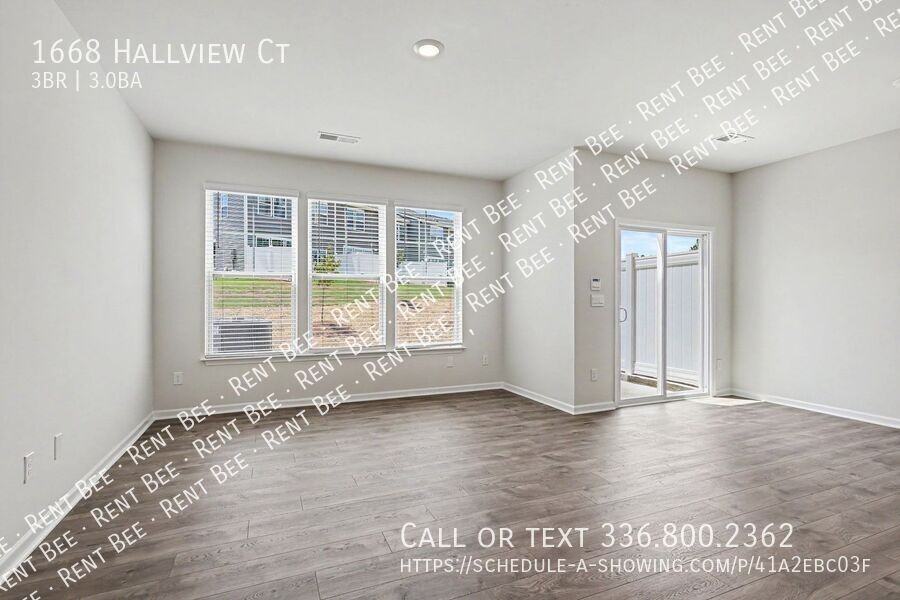 1668 Hallview Ct - Photo 6 of 21