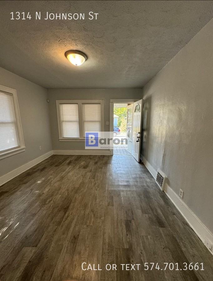 1314 Johnson St - Photo 7 of 10
