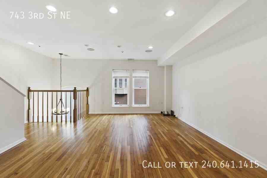 743 3rd St Ne - Photo 3 of 20