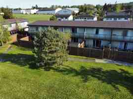 featured image of 1780 Forest Rd