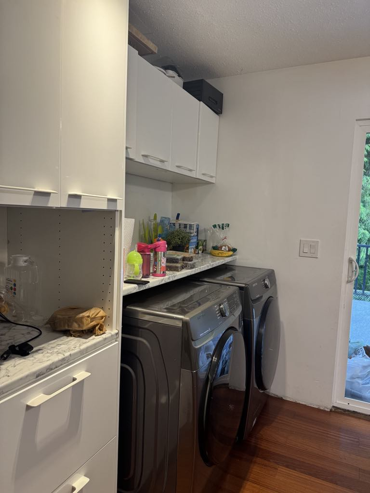 1103 Spruce Avenue - Photo 2 of 11