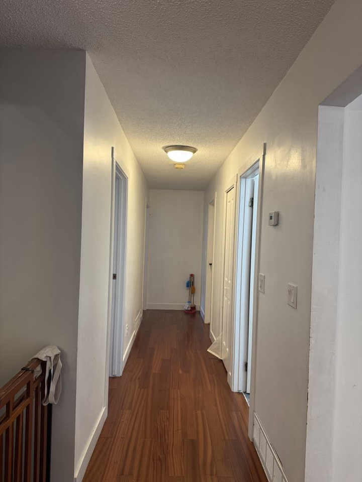 1103 Spruce Avenue - Photo 4 of 11