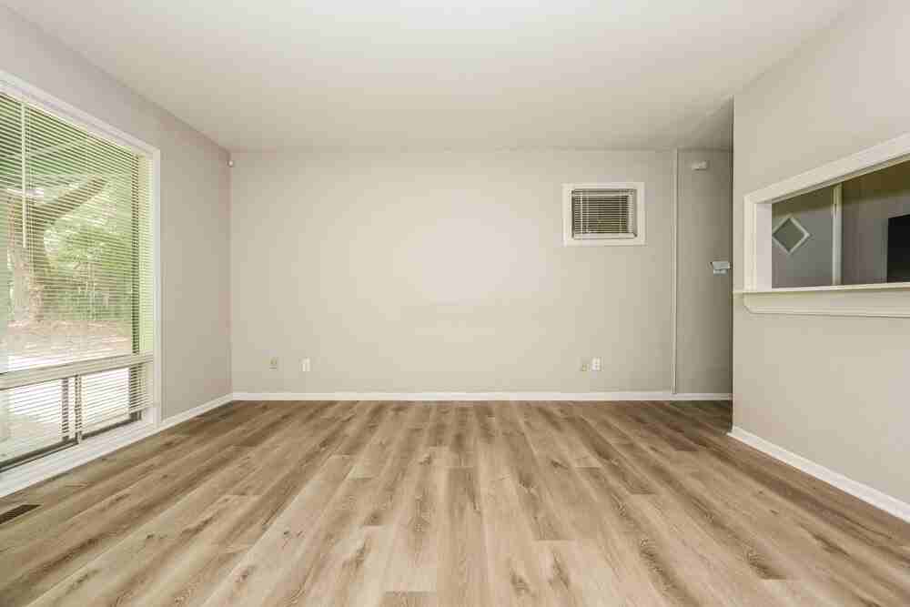729 Blueridge Dr - Photo 6 of 16