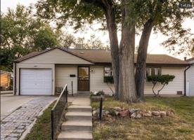 featured image of 1815 S Sunset Way