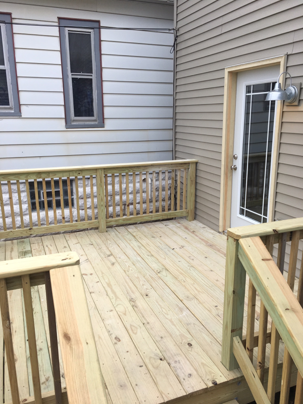 2622 S Lenox St - Photo 2 of 9
