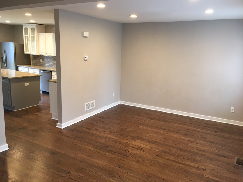 2622 S Lenox St - Photo 7 of 9